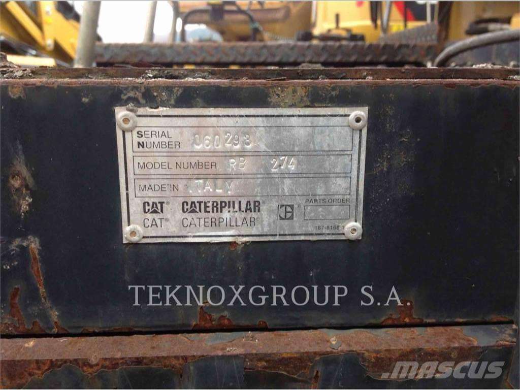 CATERPILLAR BB-740 CATERPILLAR BB-740