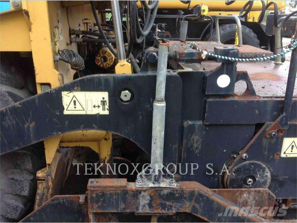 CATERPILLAR BB-740 CATERPILLAR BB-740