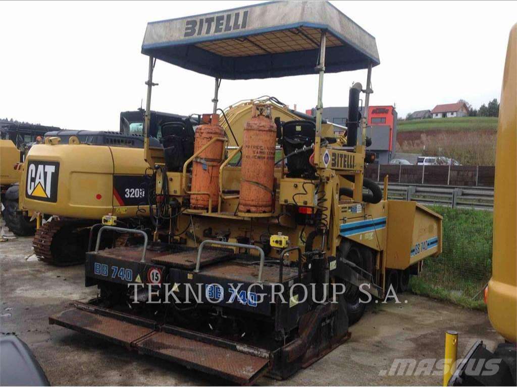 CATERPILLAR BB-740 CATERPILLAR BB-740