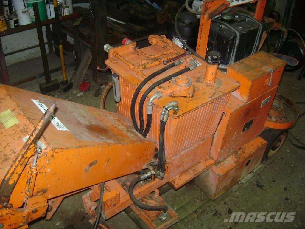 ASFALTFRAESMASCHINE BWB